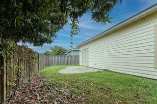 16177 NW 122nd Ln, Alachua, FL 32615 - Photo 4