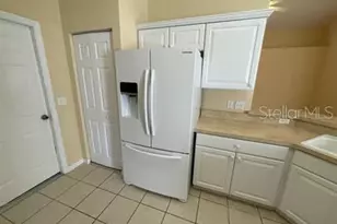 2172 NW 50th Pl, Gainesville, FL 32605 - Photo 8