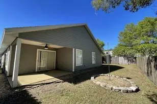 2172 NW 50th Pl, Gainesville, FL 32605 - Photo 14