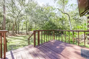 239 Riley Lk Dr, Hawthorne, FL 32640 - Photo 4