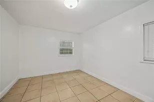 4156 NW 10th St, Gainesville, FL 32609 - Photo 40