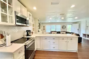 405 NW 123rd St, Newberry, FL 32669 - Photo 6