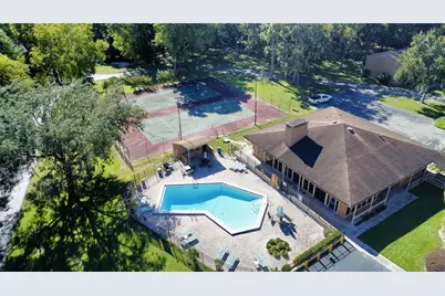 1810 NW 23rd Boulevard #180, Gainesville, FL 32605 - Photo 18