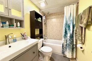 1810 NW 23rd Blvd, Gainesville, FL 32605 - Photo 10