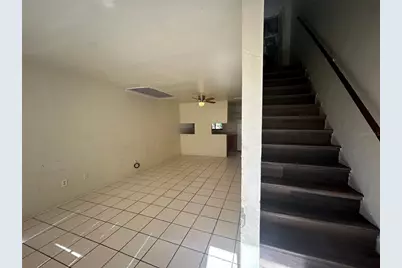 707 SW 68th Terrace #A, Gainesville, FL 32607 - Photo 2