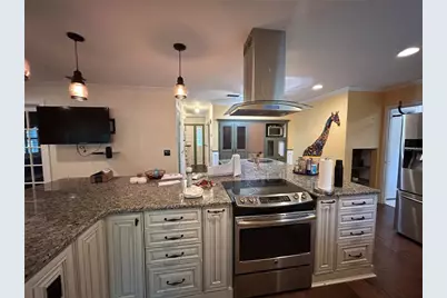 608 SW 80th Boulevard, Gainesville, FL 32607 - Photo 4