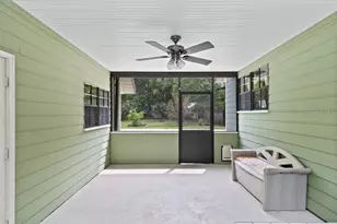 353 NW 3 Ave, Micanopy, FL 32667 - Photo 12