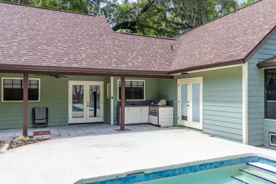 353 NW 3 Avenue, Micanopy, FL 32667 - Photo 10