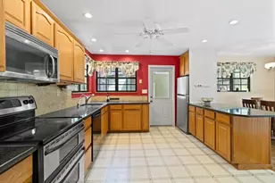 353 NW 3 Ave, Micanopy, FL 32667 - Photo 28