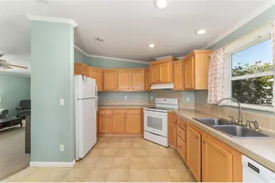 3702 NE 1st Way, Gainesville, FL 32609 - Photo 8