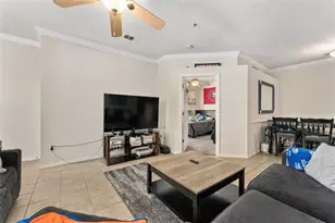 1142 SW 9th Rd, Gainesville, FL 32601 - Photo 18