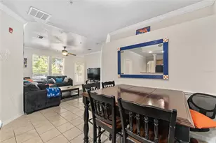 1142 SW 9th Rd, Gainesville, FL 32601 - Photo 14