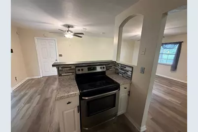 5515 NW 27th Terrace, Gainesville, FL 32653 - Photo 4