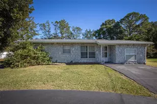 393 Hilltop Dr, Orange Park, FL 32073 - Photo 1