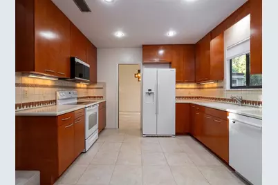 3619 NW 38th Street, Gainesville, FL 32606 - Photo 4