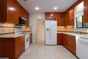 3619 NW 38th St, Gainesville, FL 32606 - Photo 4