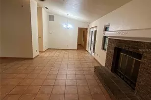 4035 NW 37th Dr, Gainesville, FL 32606 - Photo 4