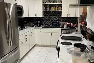 1403 NE 20th Ave, Gainesville, FL 32609 - Photo 2