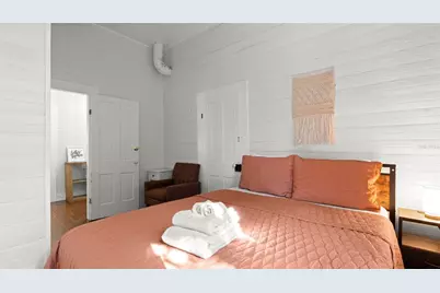 101 NE 9th Street, Gainesville, FL 32601 - Photo 16