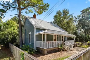 101 NE 9th St, Gainesville, FL 32601 - Photo 2