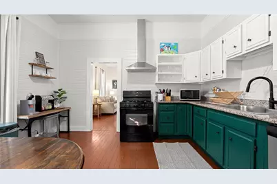 101 NE 9th Street, Gainesville, FL 32601 - Photo 8