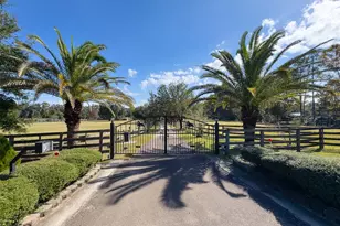 12119 NW 122nd Terrace, Alachua, FL 32615 - Photo 2