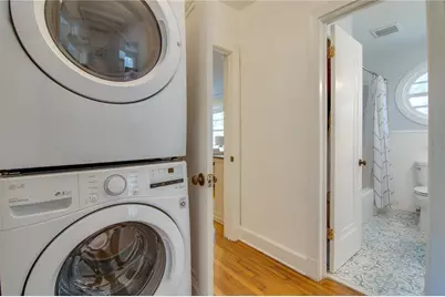 407 NE 8th Street, Gainesville, FL 32601 - Photo 8