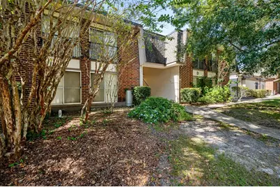 1700 SW 16th Court #D24, Gainesville, FL 32608 - Photo 2