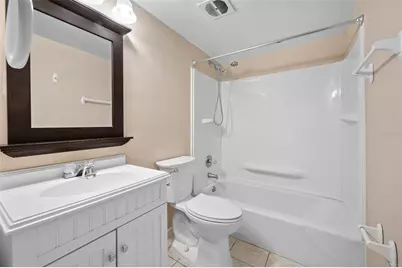 1700 SW 16th Court #D24, Gainesville, FL 32608 - Photo 18