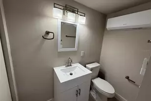 1217 NE 4 St, Gainesville, FL 32601 - Photo 36