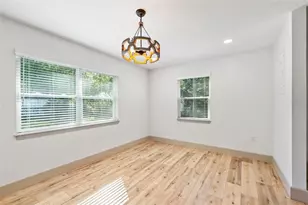 815 NE 12th Ave, Gainesville, FL 32601 - Photo 6