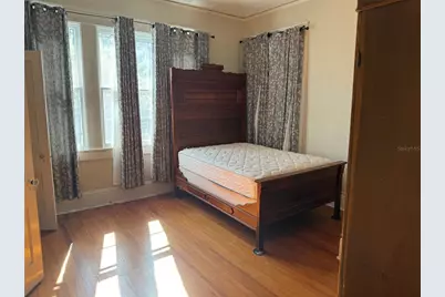 404 NE 10th Avenue, Gainesville, FL 32601 - Photo 8