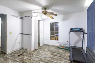 576 SE May Hall Terrace, Lake City, FL 32025 - Photo 10