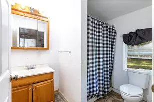 576 SE May Hall Terrace, Lake City, FL 32025 - Photo 18