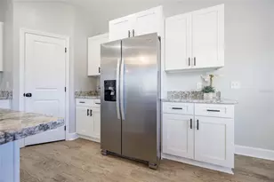 11904 Cedar Dr, Brooker, FL 32622 - Photo 8