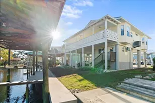 159 SE 245th St, Old Town, FL 32680 - Photo 2