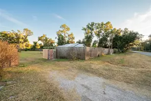 11423 SW Williston Rd, Micanopy, FL 32667 - Photo 24