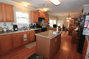 126 Terrell St, Interlachen, FL 32148 - Photo 4