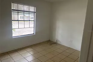 2629 SW 31st Pl, Gainesville, FL 32608 - Photo 4