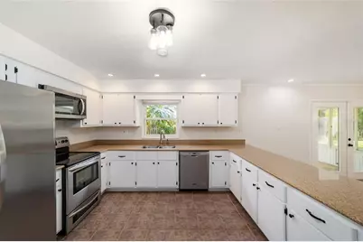 4805 SW 19th Street, Gainesville, FL 32608 - Photo 18