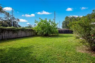 4939 SW 57th Dr, Gainesville, FL 32608 - Photo 2