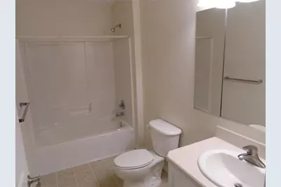 1221 NW 35th Avenue, Gainesville, FL 32609 - Photo 8