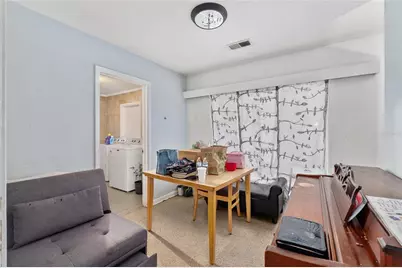 305 NW 34th Street, Gainesville, FL 32607 - Photo 8