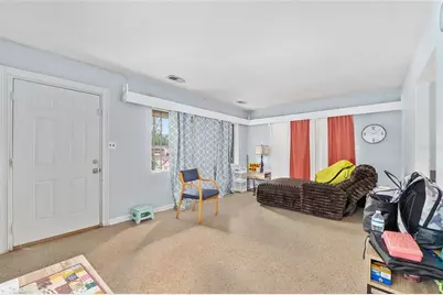 305 NW 34th Street, Gainesville, FL 32607 - Photo 4