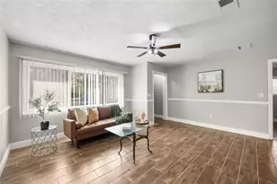 17445 NW 240th Terrace, High Springs, FL 32643 - Photo 8