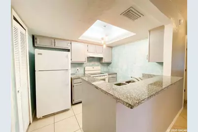 5855 SW 8th Place, Gainesville, FL 32607 - Photo 6