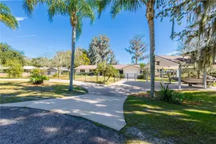 381 SE 5th Ave, Melrose, FL 32666 - Photo 2