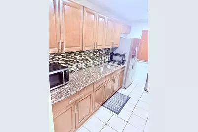 6519 W Newberry Road #202, Gainesville, FL 32605 - Photo 4