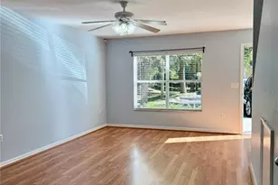 2636 SW 35th Pl, Gainesville, FL 32608 - Photo 4