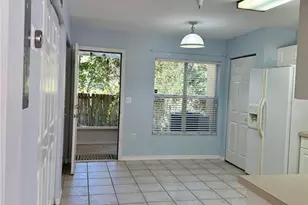 2636 SW 35th Pl, Gainesville, FL 32608 - Photo 6